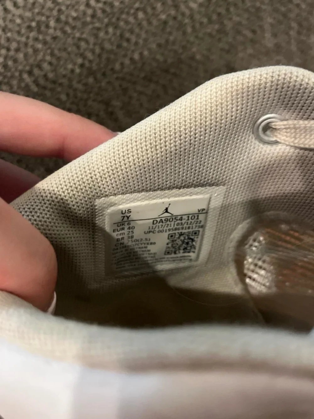 Jordan Cream and White Lightweight Basketball Sneakers